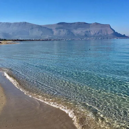 Goccia Del Mare Hébergement de vacances Isola delle Femmine